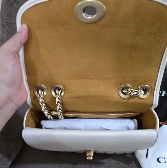 Coach Quilted Madison Women's Bag - Picture 8 of 10